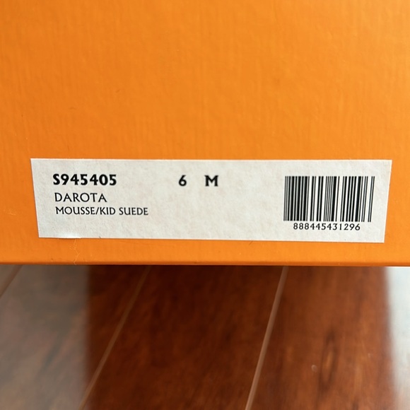 Brand new Kate Spade bootie. Made in Italy - Picture 5 of 6